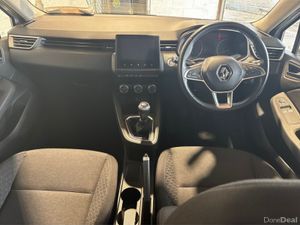Renault Clio Iconic TCe 100 MY19 - Image 4
