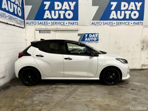 Toyota Yaris 6AA-MXPH14 5DR AUTO - Image 3