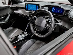 Peugeot 2008 E-GT 50kWh 136HP - Image 2