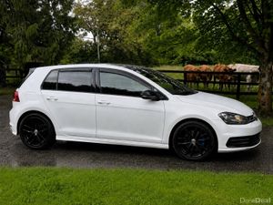 Volkswagen Golf R-Line 2016 - Image 3