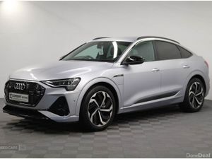 Audi e-tron Black Edition - Image 3