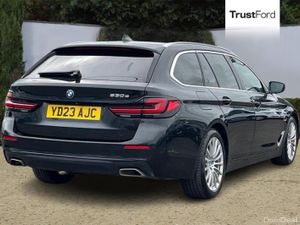 BMW 5-Series SE Touring - Image 4