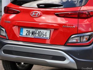 Hyundai KONA 1.0 T-GDI Executive, NCT 2027 - Image 3