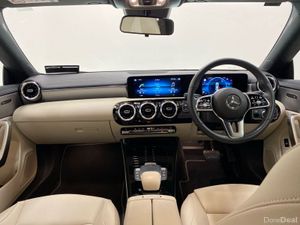 Mercedes-Benz CLA CLA180 Coup A/T Progressive - Image 4