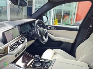 BMW X5 M-Sport  Sun Roof - Image 3