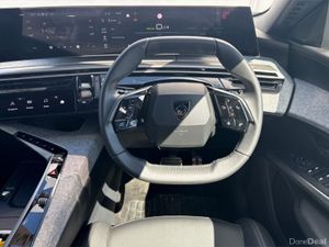 Peugeot 5008 252 - E-5008 Allure 210 Electric 73kW - Image 4