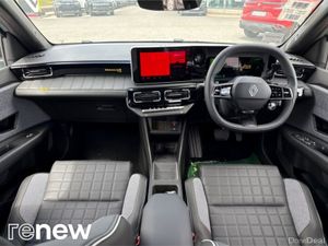 Renault 4 E-TECH 150 (262 SCRAPPAGE OFFER) - Image 2
