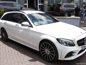 C220D AMG LAUREUS EDITION 5DR ESTATE AUTOMATIC - Image 2