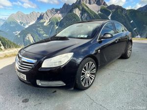 2012 Vauxhall Insignia 2.0 Dsl CDTI SE NAV - Image 4