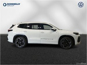 Volkswagen Tayron Diesel Estate R-Line - Image 4