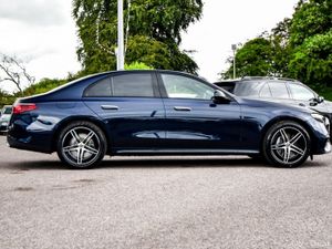 Mercedes-Benz E-Class E300de AMG Night Pack NEW 26 - Image 3