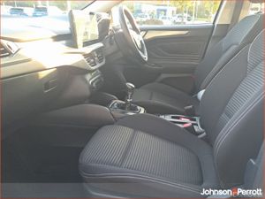 Ford Focus 1.0  Titanium - Image 4