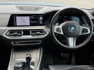 BMW X5 xDrive45e M Sport - Image 4