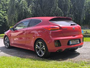 2017 Kia Pro-Ceed 1.6 CRDI GT-LINE - Image 2
