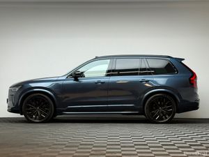 Volvo XC90 T8 ULTRA BLACK EDITION AWD *7 SEATS* - Image 4
