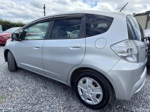 🔵Honda Fit 1.3 Petrol Hybrid - Image 3