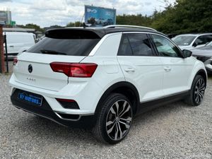 2022 Volkswagen T-Roc 1.5 PETROL AUTO - Image 3