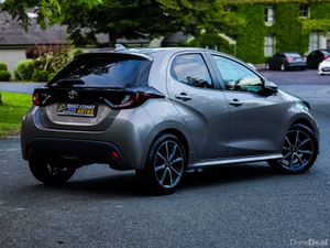 2022 Toyota Yaris 1.0 Petrol Automatic Luna - Image 3