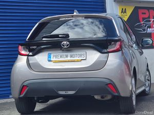 Toyota Yaris Automatic - Image 4