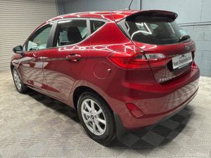 Ford Fiesta TITANIUM 1.5 TDCI 85PS 6 6SPEED 4 - Image 3