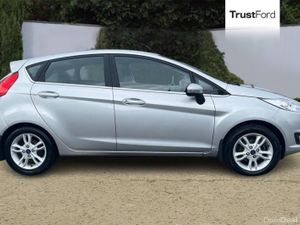 Ford Fiesta Zetec - Image 3