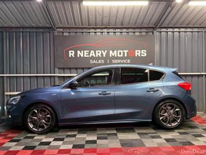 2020 Ford Focus 1.5L EcoBlue 120PS ST-Line Manual - Image 3