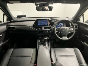 Lexus UX 250H F Sport Design 184BHP - Reversing Ca - Image 3