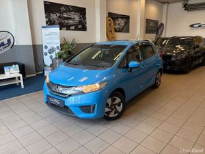 Honda Fit 1.5 Petrol HYBRID 5DR AUTO. Immaculate C - Image 4