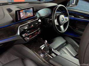 2018 BMW 523D M-Sport Touring G31 190BHP Auto - Image 4