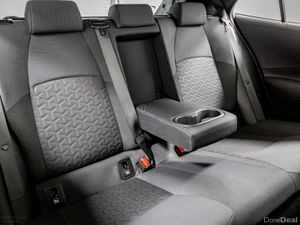 Toyota Corolla Luna Hybrid Auto 120HP - Image 4