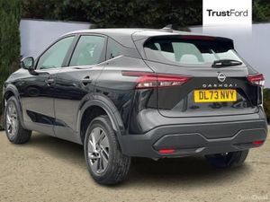 Nissan Qashqai Acenta Premium - Image 2