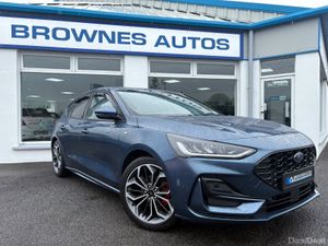 2023 (232) Ford Focus SZT-Line X Automatic - Image 3