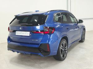 2025 BMW iX1 eDrive 65 kWh - Tech+ Pack - Image 3
