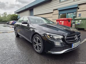 MERCEDES E-CLASS E220D/2022/2.0 DIESEL HYBRID/AUTO - Image 3