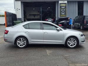 Skoda Octavia 1.0TSI Automatic - Image 3