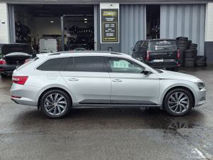 Skoda Superb SPORT LINE 2.0 TDI Estate - Image 4