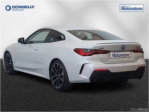 BMW 4 Series Diesel Coupe M Sport - Image 3