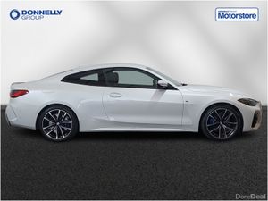 BMW 4 Series Diesel Coupe M Sport - Image 4