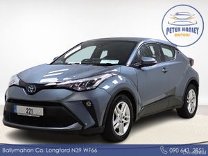 Toyota C-HR C-Hr Icon Hev Cvt  Icon  122 VVT-i Aut - Image 4