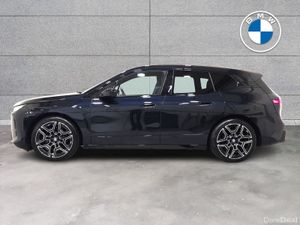 BMW iX xDrive45 M Sport - Image 4