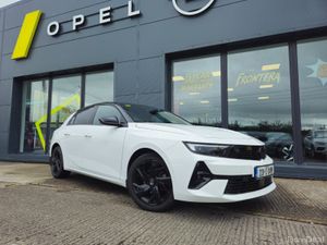 Opel Astra SRi 1.2 Turbo 130PS 6 Speed - Image 3