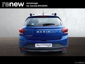 Dacia Sandero Stepway TCe 90 STEPWAY Essential - Image 3