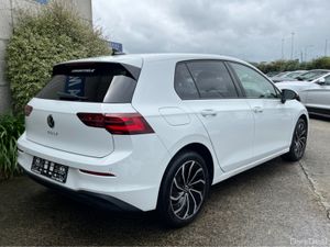 Volkswagen Golf ACTIVE ADVANCE AUTOMATIC 2.0 DIESE - Image 4