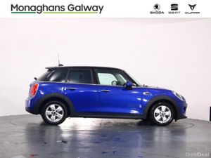 Mini Cooper CLASSIC 4DR ONE - Image 3
