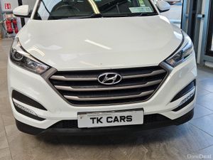 17 HYUNDAI TUCSON 1.7 DIESEL COMFORT - Image 4