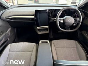 Renault Megane E-Tech Techno 220bhp 60kWh - Image 2