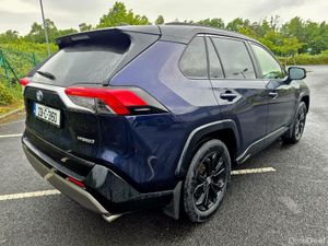 2023 TOYOTA RAV4 2.5 SPORT HYBRID AUTO - Image 3
