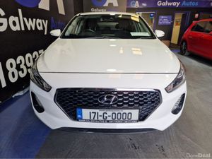 Hyundai i30 1.0 TURBO **REVERSING CAMERA, CRUISE C - Image 3