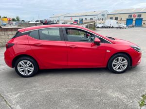 2017Vauxhall Astra 1.6 Cdti Ecoflex Tech Line S/S - Image 4