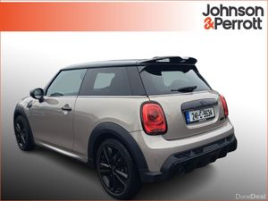 Mini Cooper Cooper Sport - Image 2